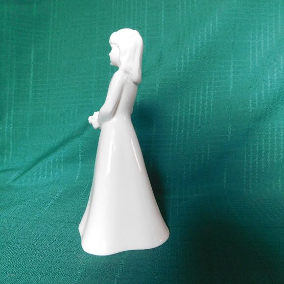 Coalport Moments in Time The Bridesmaid (2003) new in box - Picture 5 of 10